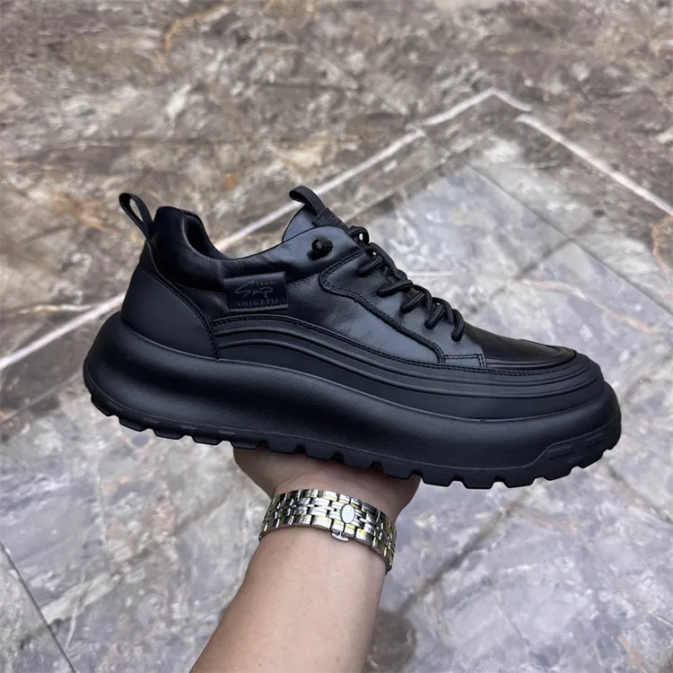 男鞋2025年秋季新款真皮透气一脚蹬工装风厚底轻便防滑运动休闲鞋