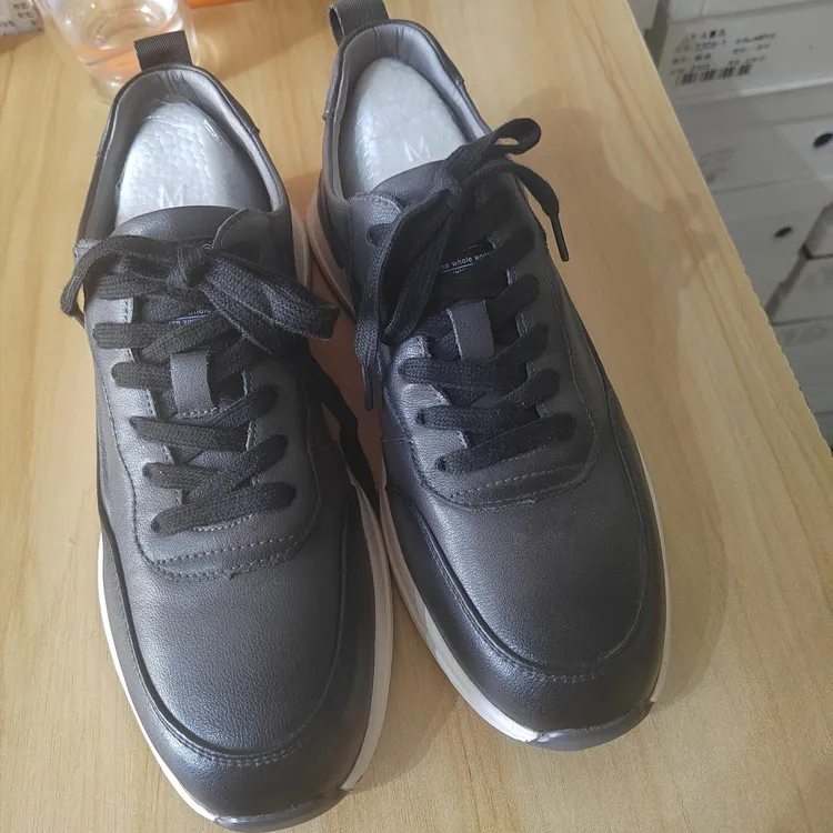 男士头层牛皮时尚休闲鞋真皮