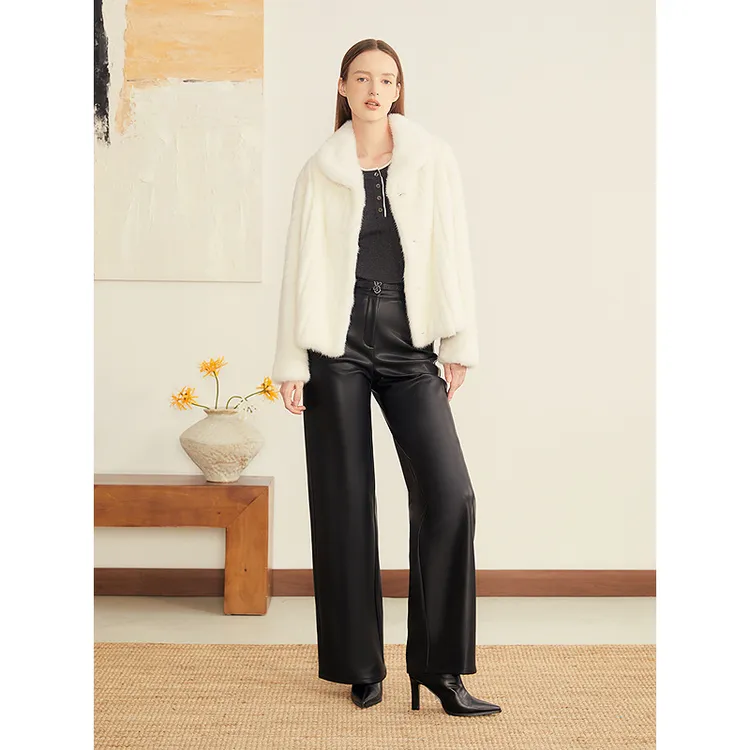 YINER音儿专选2025新款法式优雅整貂毛皮扇形领皮草8C65309166