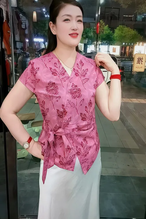 【玉丽专属】夏季洋气植物花卉时尚极简风中老年女装衬衫小衫印花