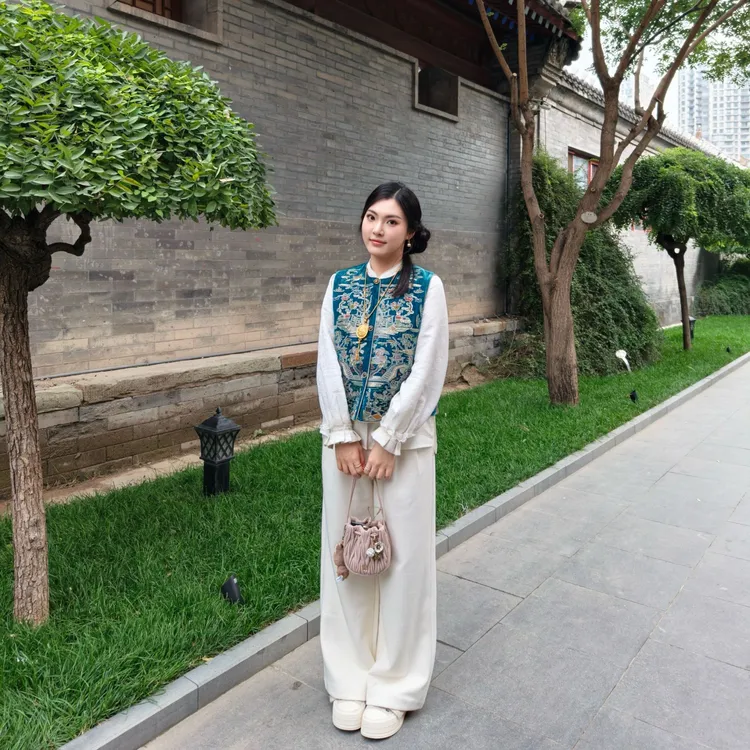 ARMS WELL王囡囡 黑/米白桑蚕丝山羊绒松紧腰休闲裤 S343