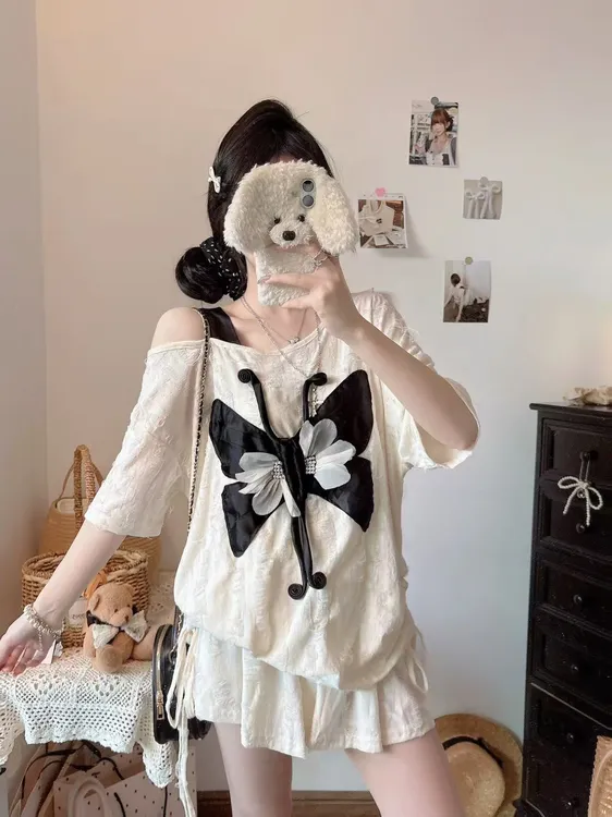 [运补]大码春夏韩系简约休闲花边设计感卫衣＋半身裙套装