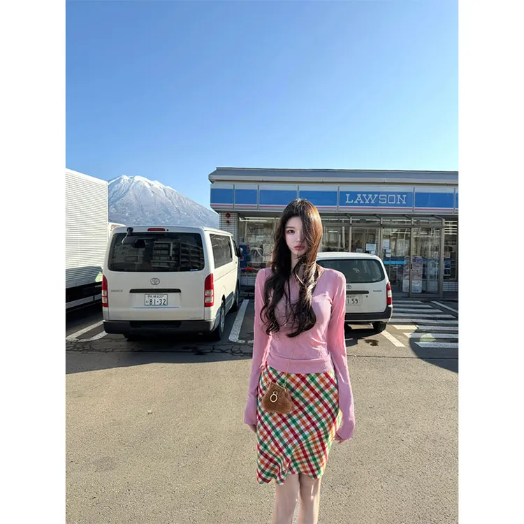 韩系粉紫色长袖针织打底衫内搭修身显瘦上衣多巴胺彩色格子半身裙