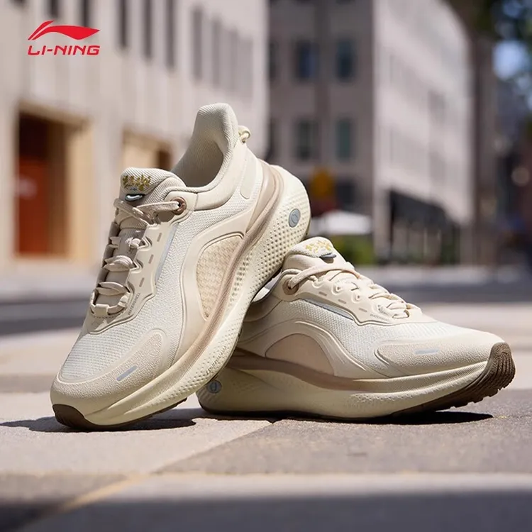 李宁SOFT PLUS 2缓震防泼水冬季休闲鞋女25新款百搭运动鞋AGLV084