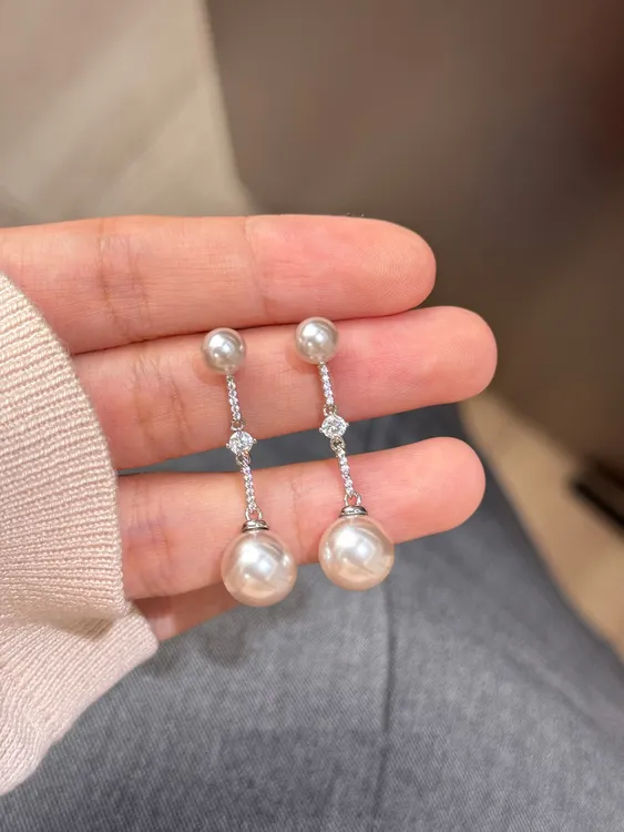 铜合金耳饰 曼塔玫瑰珍珠长款镶钻耳环女款2025新款轻奢秋冬耳饰