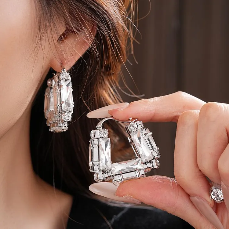 铜合金锆石耳饰 简约镶钻U形夸张耳扣韩系小众ins设计感耳环时尚