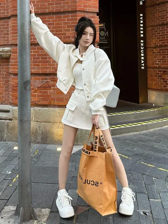 韩版棒球服短外套短裙两件套春秋新款小个子时尚休闲夹克复古套装