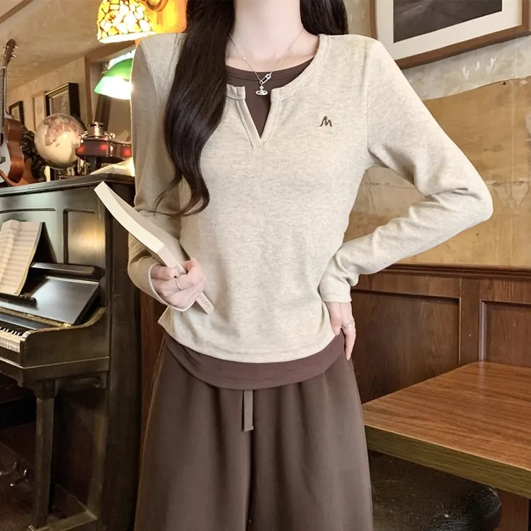 撞色韩版慵懒长袖t恤秋冬磨毛保暖假两件辣妹掐腰显瘦正肩上衣潮