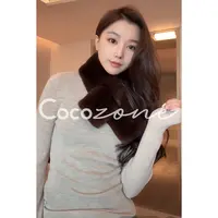 COCO ZONE 刘 一一 柔软蓬松质感獭兔围巾 CD2A3092