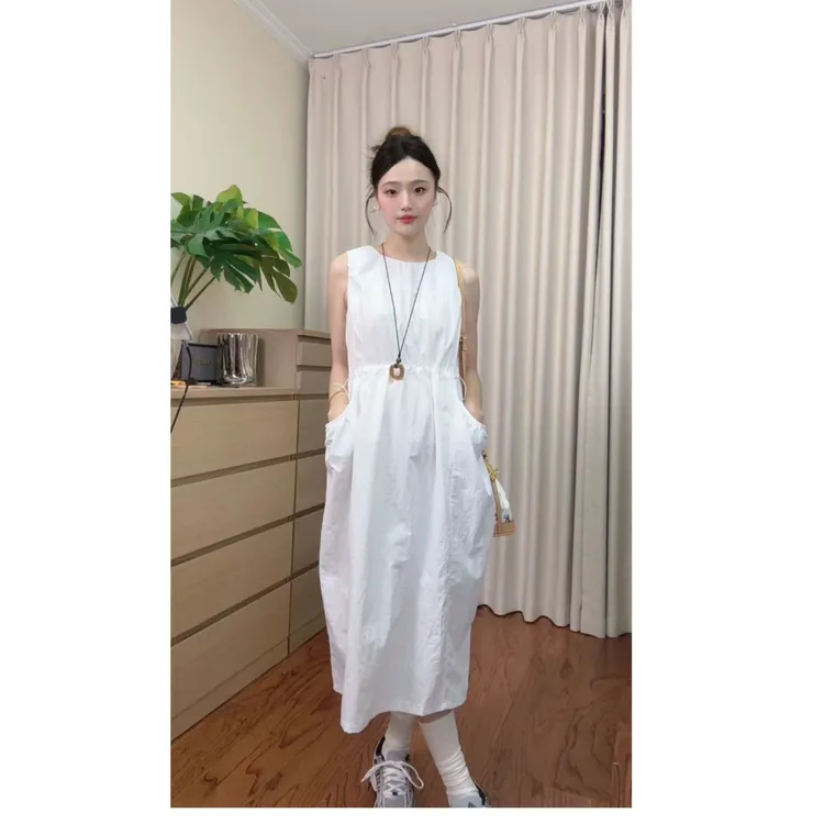 孕妇新款夏季纯色无袖简约气质独特设计感抽绳收腰圆领背心连衣裙