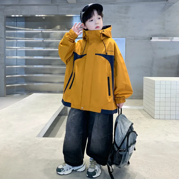 童装男童冲锋衣2025新款帅气春秋儿童装男孩春装外套大童上衣酷帅