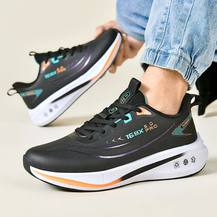 秋冬季新款48加宽2025新款学生跑步鞋47软底减震46加绒减震鞋45