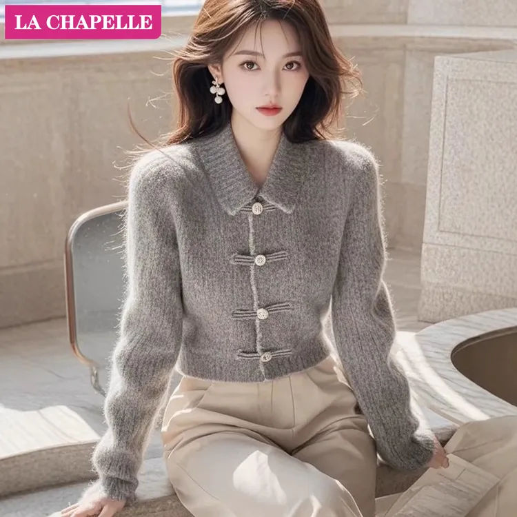 拉夏贝尔慵懒高级感针织衫女2025冬季新款气质新中式国风洋气毛衣