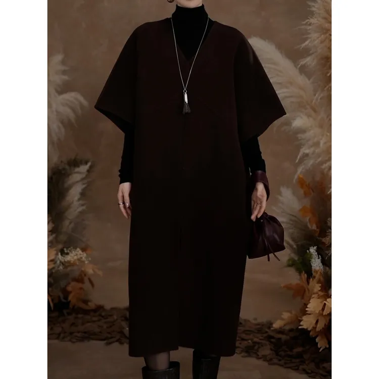 时尚高级感轻奢套装2025秋季新款高领修身打底针织衫+毛呢连衣裙