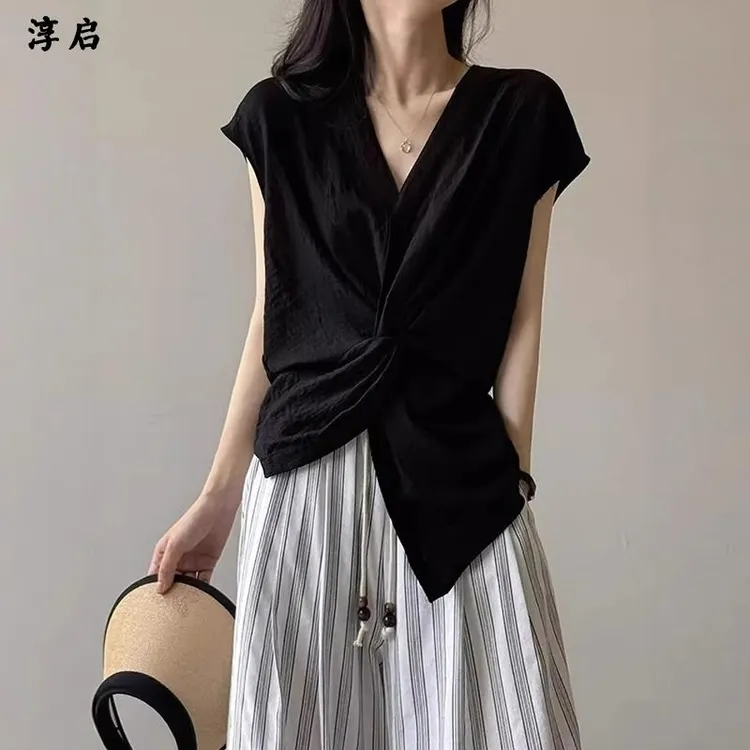 淳启休闲时尚高级感不规则扭结无袖衬衫背心女夏季法式小飞袖上衣