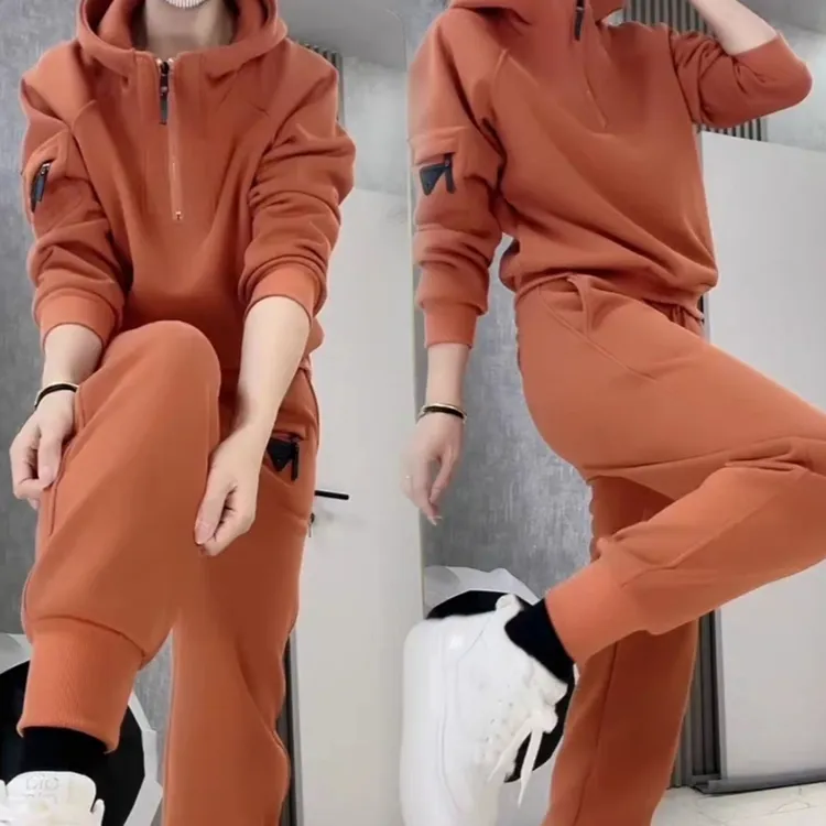 冬季新款加绒加厚连帽卫衣束脚卫裤休闲运动显瘦减龄两件套装