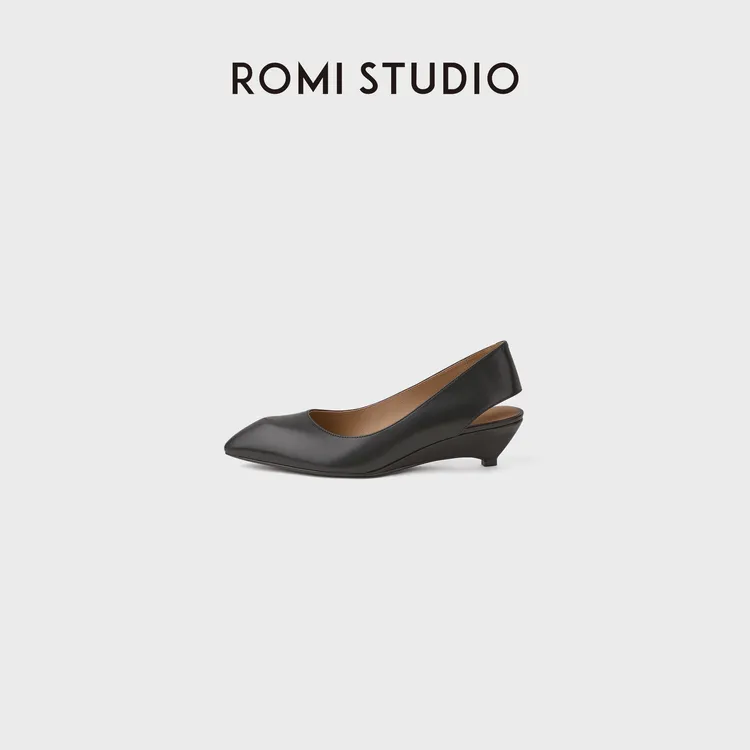ROMI STUDIO牛皮羊皮法式舒适尖头坡跟6cm高跟鞋RWDRP33722