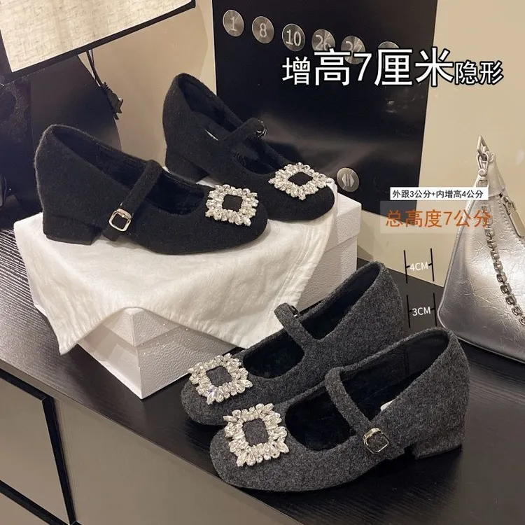 2025年秋冬新款增高女鞋圆头低帮浅口水钻单鞋厚黑风玛丽珍鞋百搭