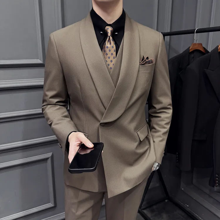 高级棕色青果领礼服结婚新郎男西装三件套大码单排一粒扣商务休闲