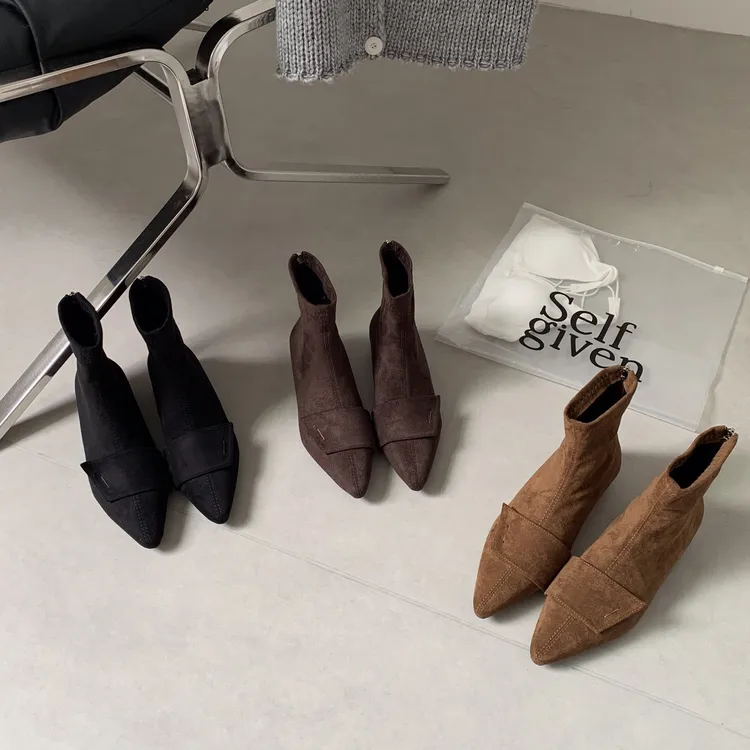 168-5秋冬新款袜靴尖头法式细跟百搭后拉链瘦瘦靴尖头粗跟靴单靴