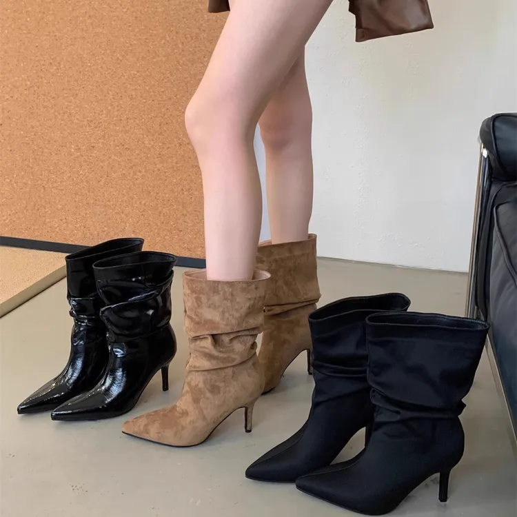 2025褶皱堆堆靴尖头高跟瘦瘦靴女秋冬复古显瘦细跟中筒靴百搭气质