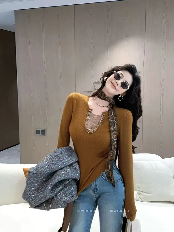 利达 NEW DADADA 早秋长袖显瘦开口领新时尚百搭毛织上衣CUM2326