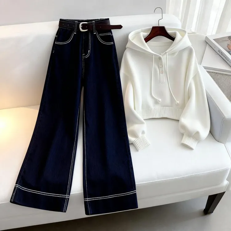 小众别致白色连帽抽绳卫衣女秋季新款高腰休闲百搭直筒裤子两件套