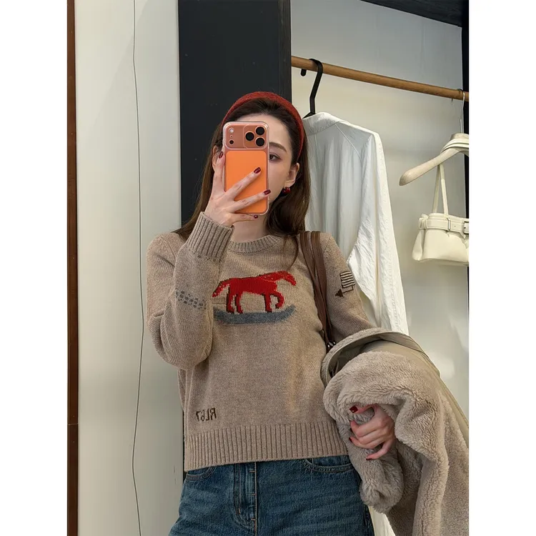 PH《以梦为马》马年限定复古提花羊毛混纺针织时尚圆领毛衣 PH3286