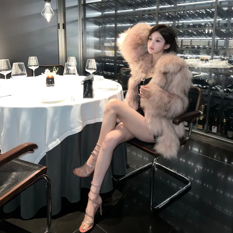 FAY【粉红女郎】轻奢名媛时髦编织设计感中长款ins皮草外套冬季