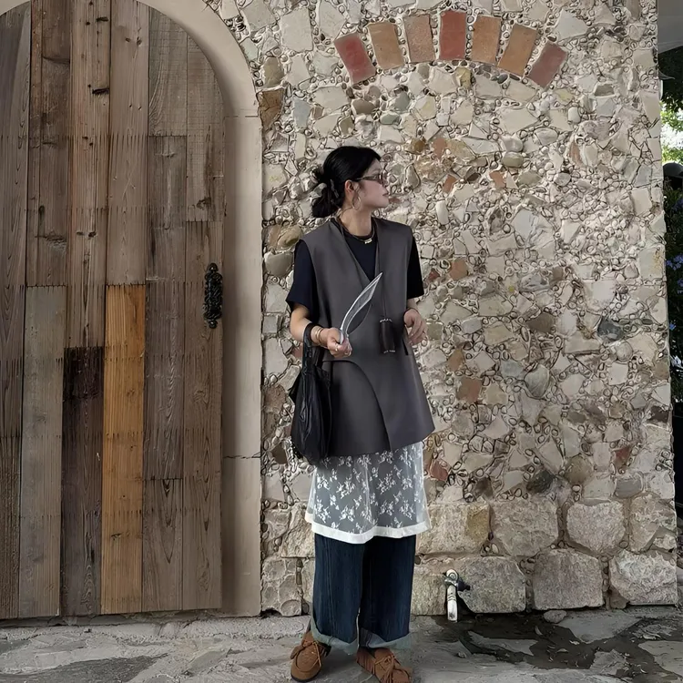 FY6280秋冬新款宽松型通勤风修身气质简约马甲时尚