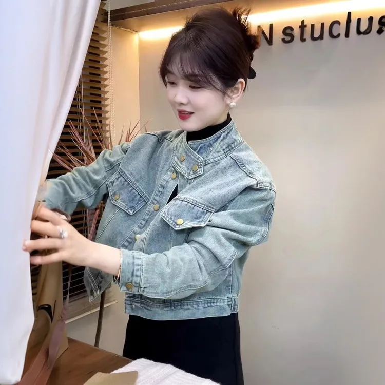 早春牛仔外套女2025新款爆款春款港风高级感短款立领夹克上衣女潮