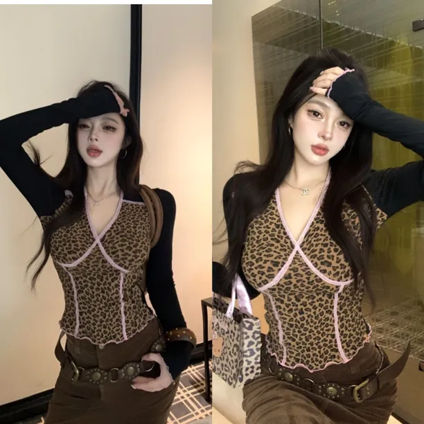 （浠儿家）辣妹豹纹拼接撞色蕾丝V领修身显瘦加绒长袖内搭打底衫