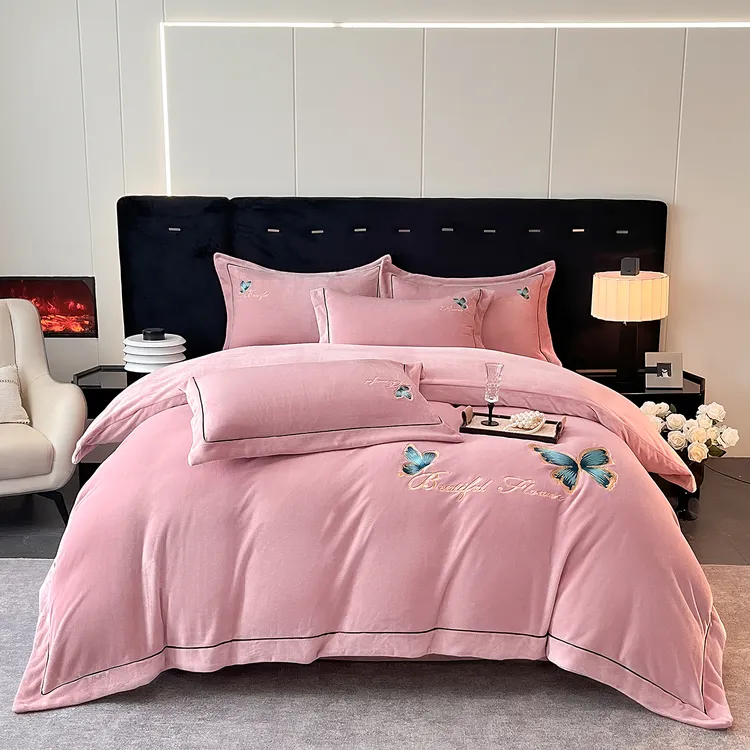 纯色刺绣款牛奶绒四件套高克重加厚加密保暖加绒套件简约防静电