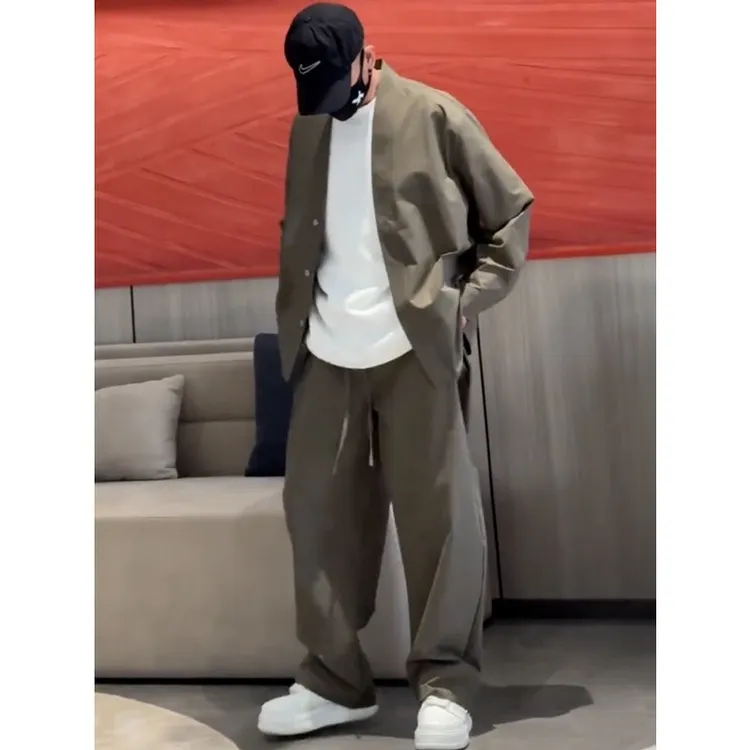 2025潮牌纯色简约高级休闲时尚百搭轻薄学院风男士夏日休闲套装