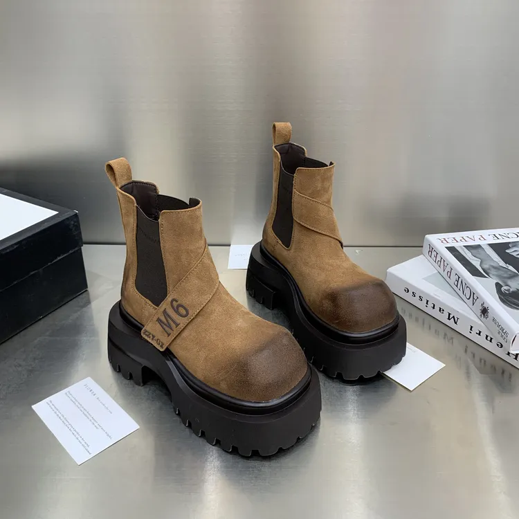 欧货2025冬季新款真皮马丁靴厚底百搭英伦风西部牛仔大黄靴短靴女