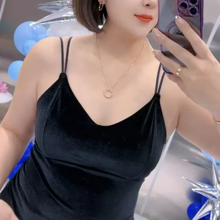 【聪姐推荐】2351丝绒修身蕾丝吊带背心