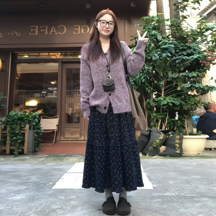 法式紫色毛衣外穿针织连衣裙子女秋冬2025新款高级氛围感长裙套装