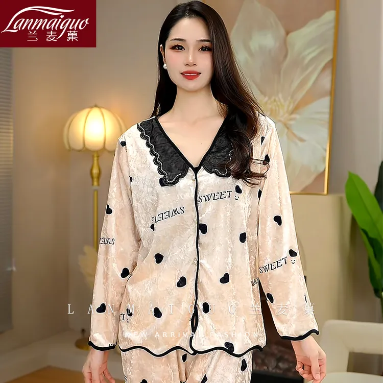 兰麦菓小爱心金丝绒睡衣女士2025秋冬季新款娃娃领保暖家居服套装