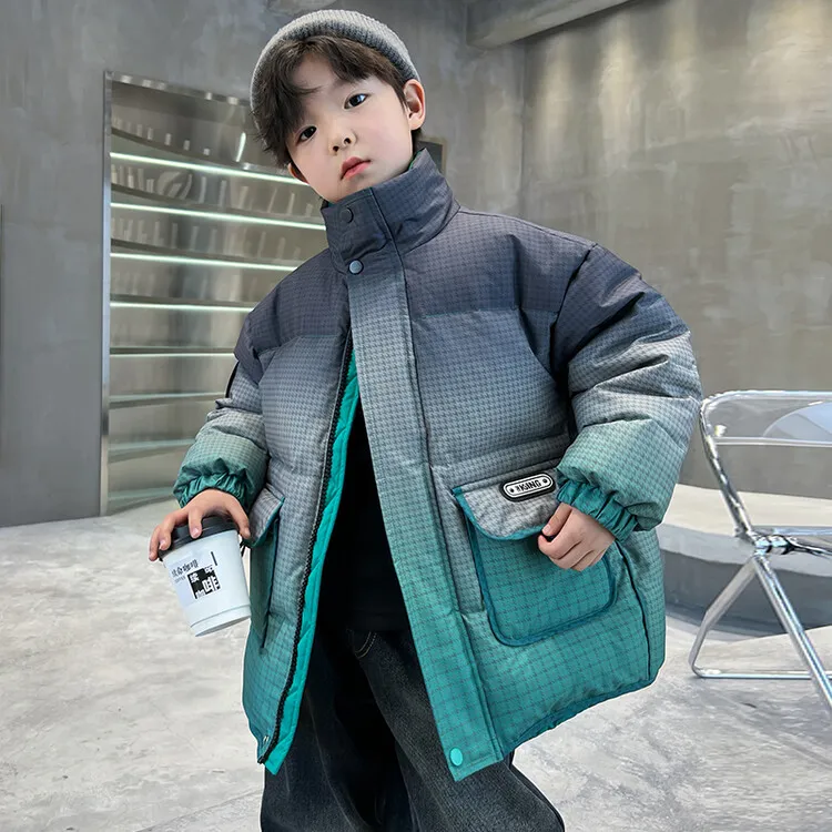 代喜路痞帅男童渐变羽绒服冬季加厚新款大儿童冬装免洗外套潮保暖