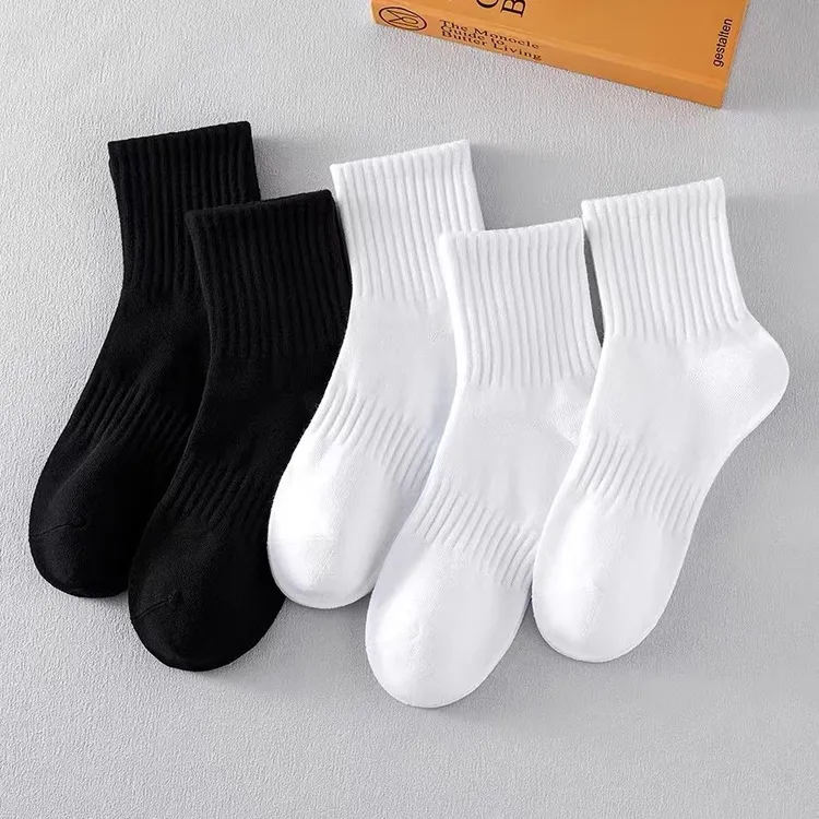 中筒袜男士百搭复古运动袜运动长袜冬季透气学生中筒袜子秋冬男袜