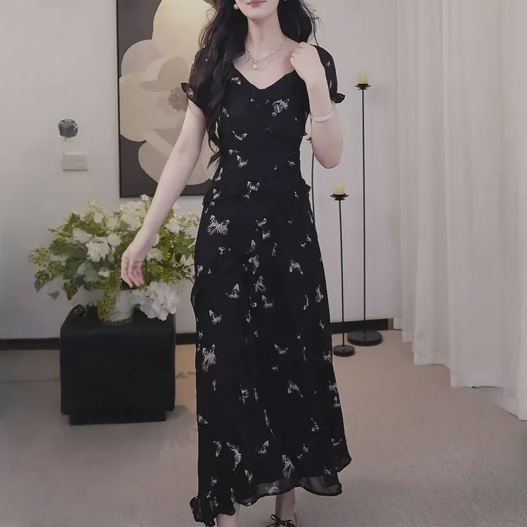 飞飞袖蝴蝶气质印花鱼尾长裙黑色收腰无袖连衣裙中长款夏季连衣裙