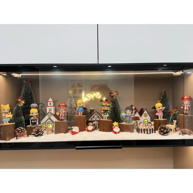 盲盒手办造景·泡泡玛特molly造景玄关展示柜布置圣诞新年造景DIY