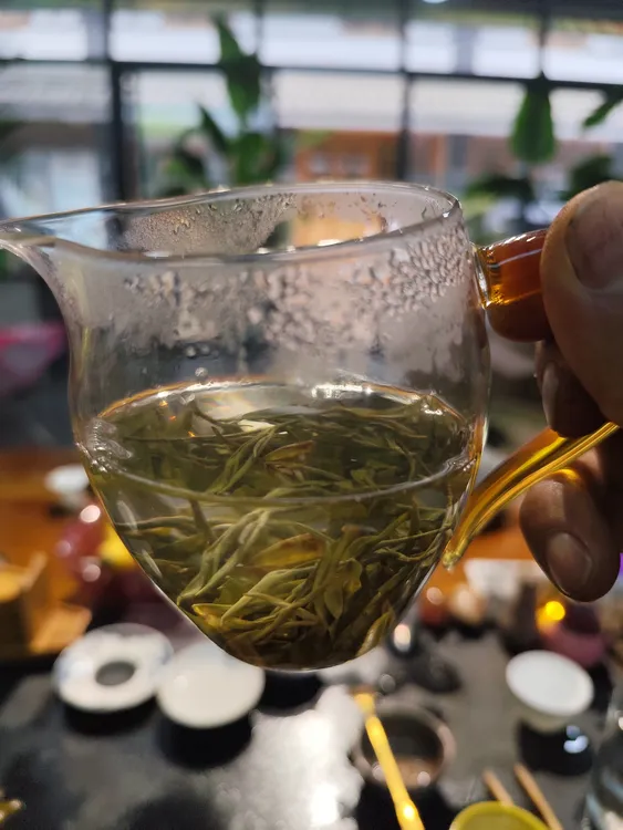 明前豆香型绿银丝