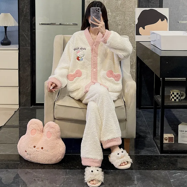 睡衣女秋冬季仿半边绒大码加厚珊瑚绒2025新款kt猫家居服保暖套装