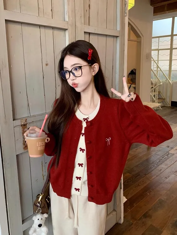 红色复古设计感假两件毛衣开衫女秋冬季减龄蝴蝶结刺绣针织衫上衣