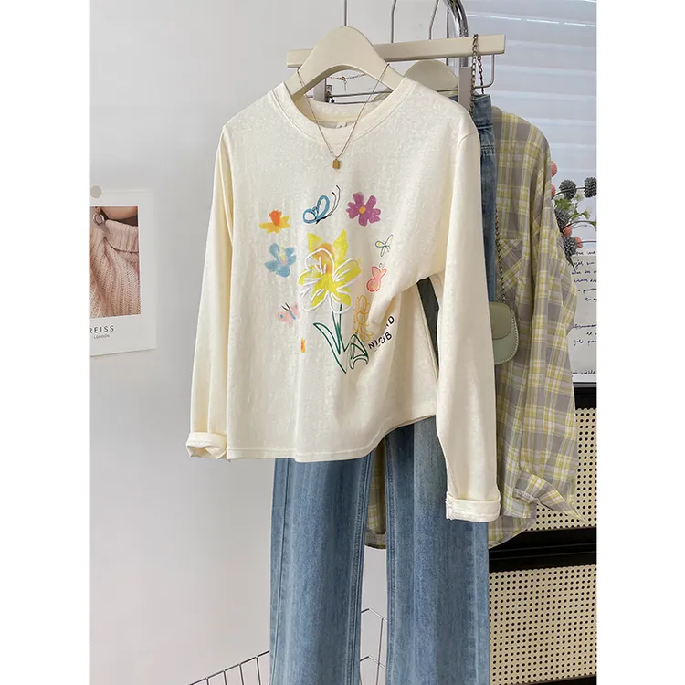 秋季新款减龄风花朵印花长袖T恤衫宽松圆领休闲麻感棉女装上衣服