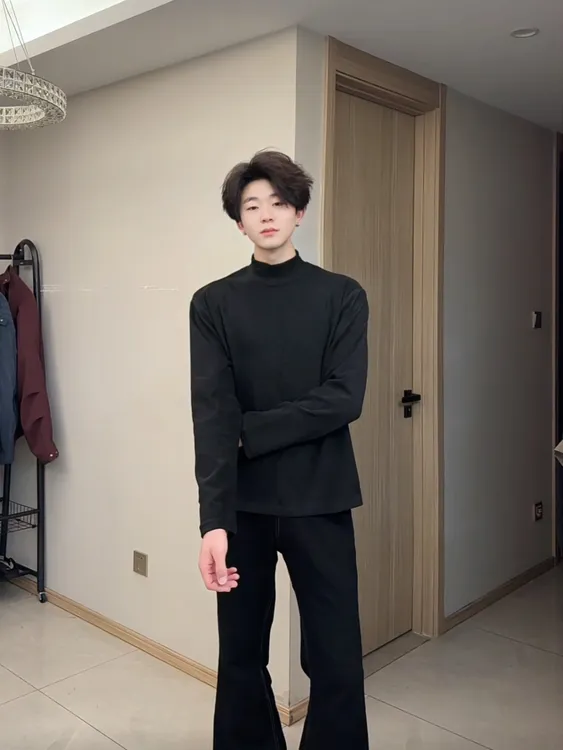 这一秒的心动秋冬半高领德绒纯色打底衫cleanfit修身美式长袖