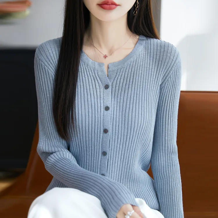 新款圆领开衫气质显瘦长袖薄款防晒时尚百搭配披肩吊带女针织衫