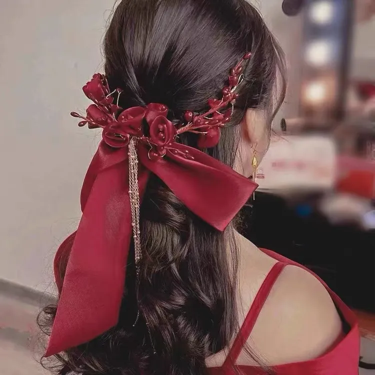 新款优美白色欧根纱花苞蝴蝶结头饰新娘结婚白纱礼服森系外景配饰