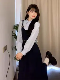早秋巨好看的假两件长袖连衣裙女2025新款棠梨风穿搭学院风长裙子